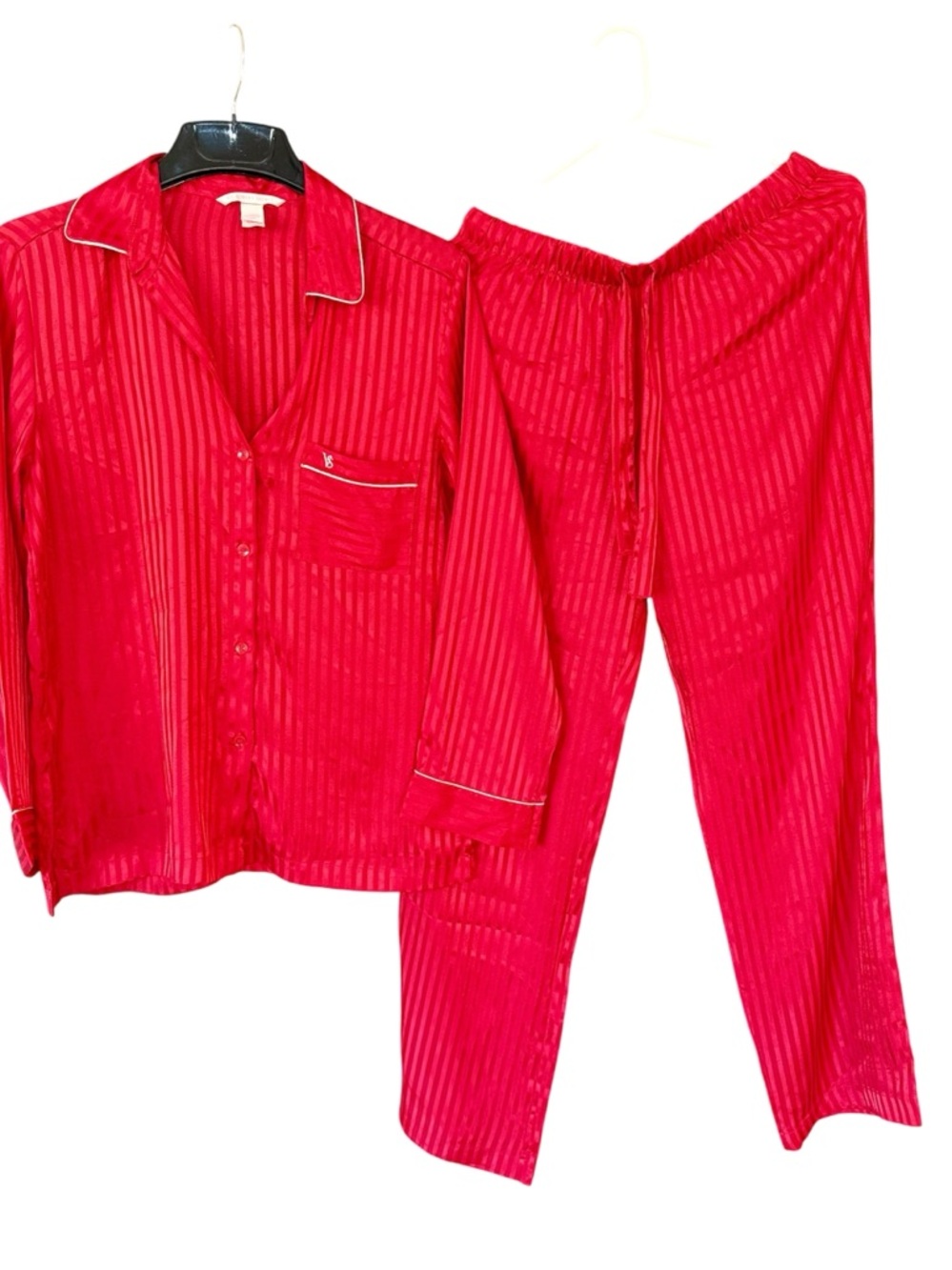 Victoria’s Secret red satin striped pajama set after hours collection EUC - Picture 10 of 10